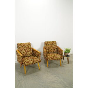 Vintage set bloemen fauteuils met houten details, stoelen bloemenprint