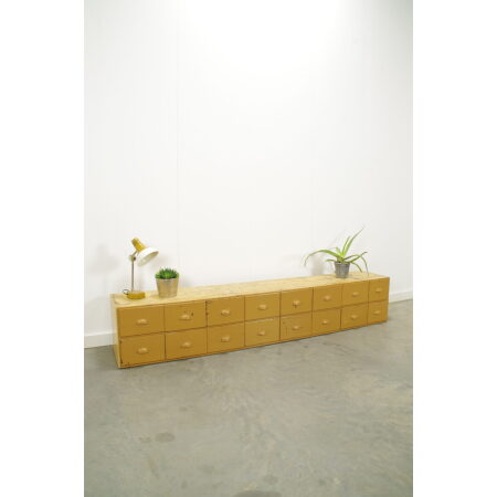 Stoere industriele lange houten ladekast, tv meubel, dressoir