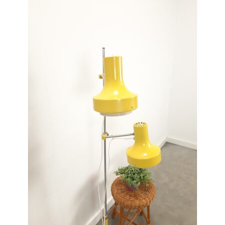 Vintage design gele kap vloerlamp Josef Hurka