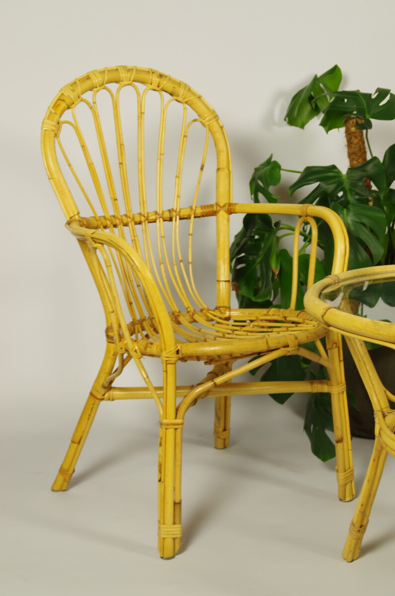 Vintage rotan stoelen en rotan tafel glas – Factor 79