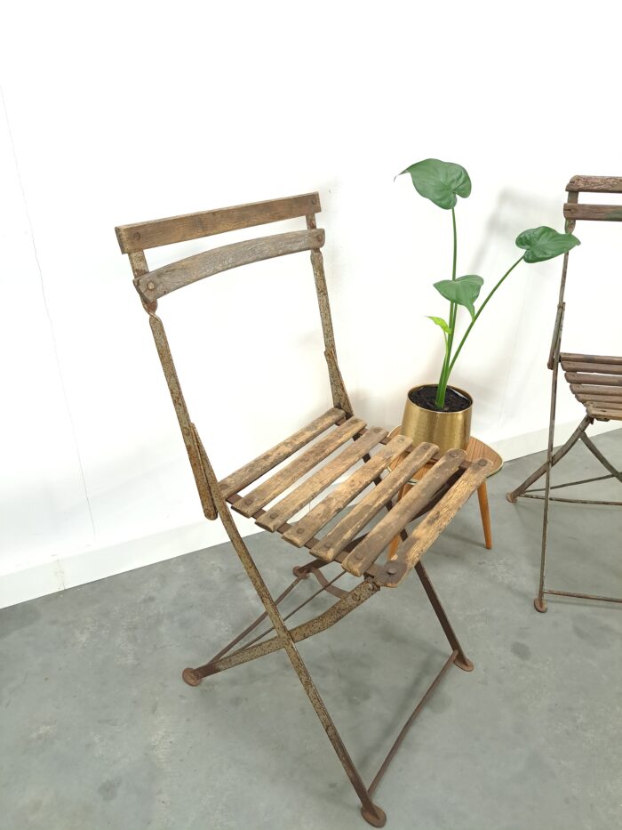 Vintage brocante set bistro stoelen inklapbaar, tuinstoelen hout