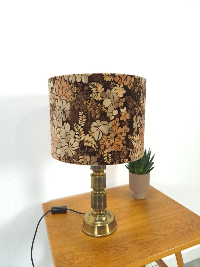 Vintage lamp messing met bloemenkap, tafellamp