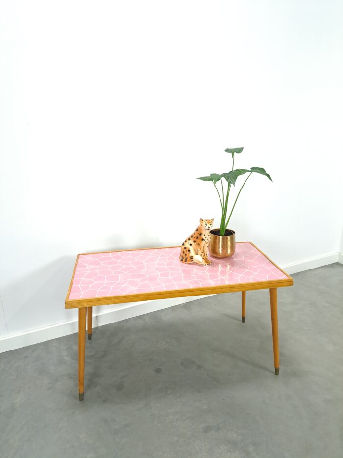 Vintage keramische roze salontafel Raumkunst Sonnenberg, coffee table