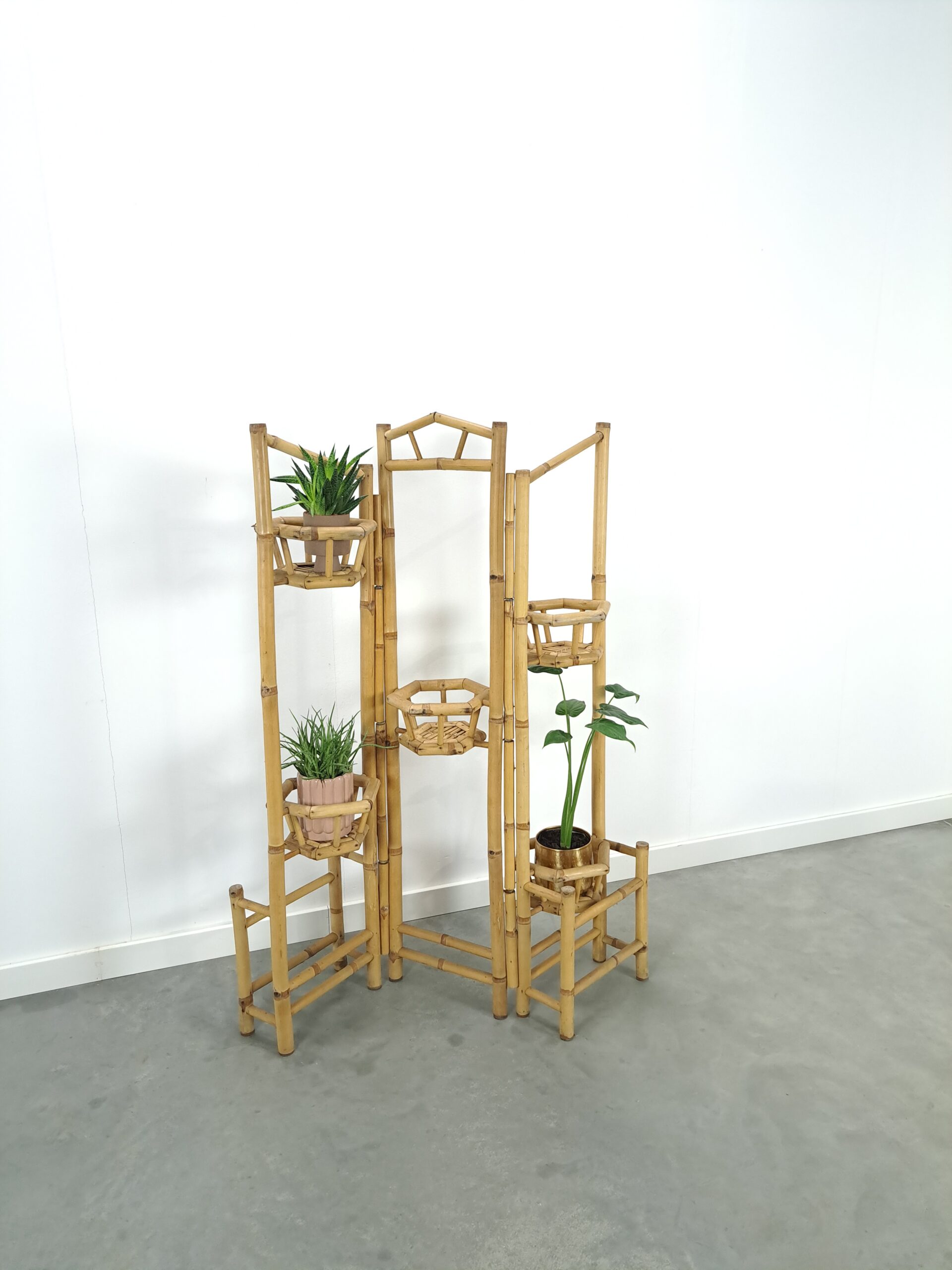 Vintage bamboe plantenrek, roomdivider planten