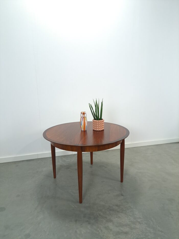 Vintage design uitschuifbare palissander Lübke ronde tafel, eettafel