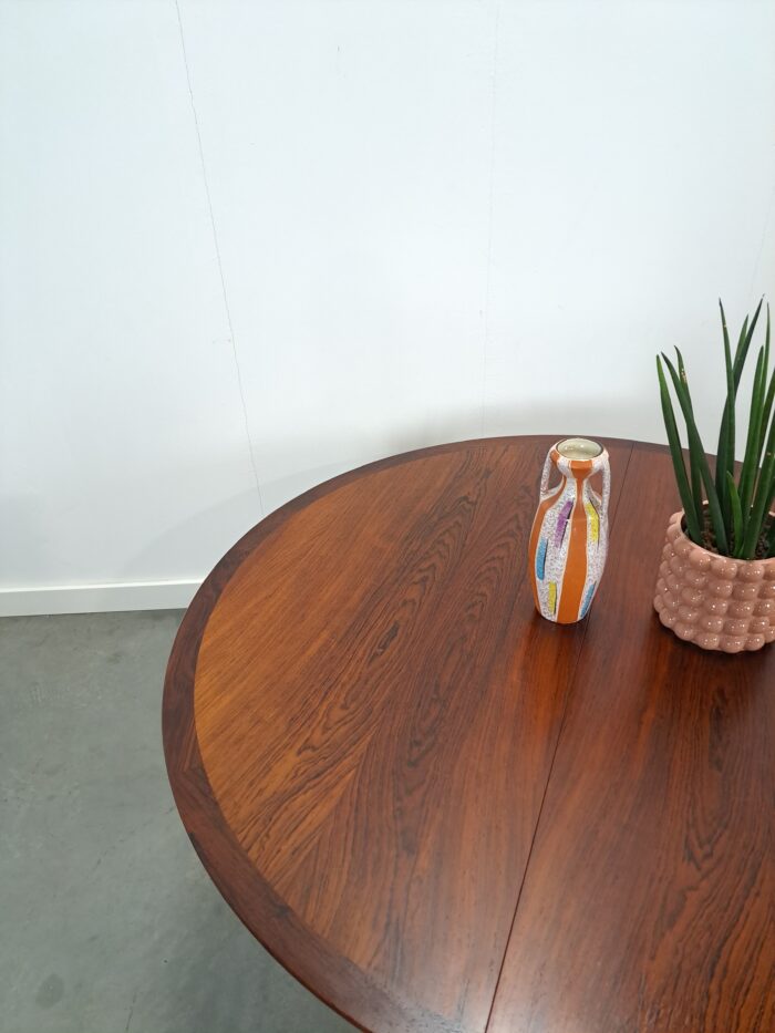 Vintage design uitschuifbare palissander Lübke ronde tafel, eettafel