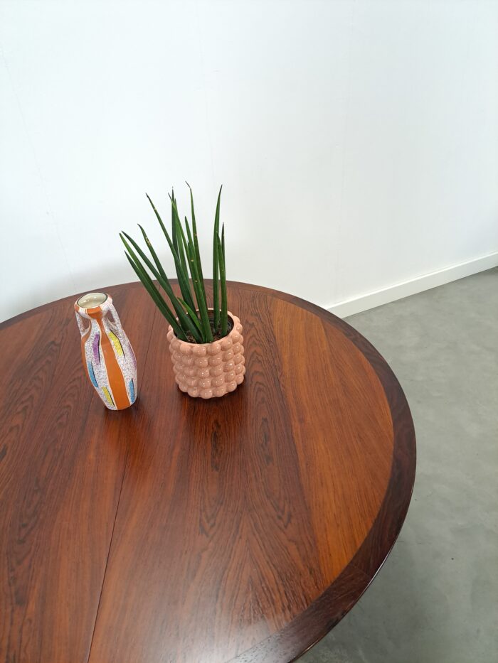 Vintage design uitschuifbare palissander Lübke ronde tafel, eettafel
