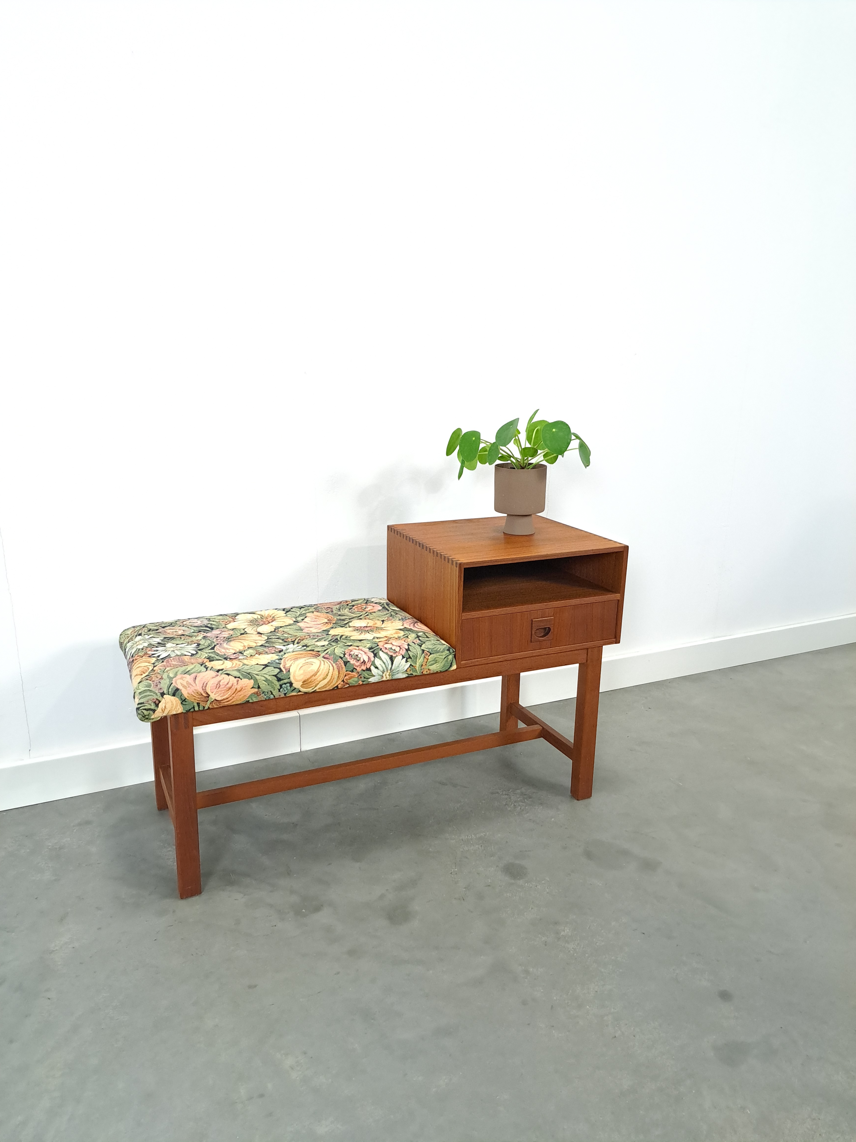 Vintage teak hal bankje uit Zweden, bank