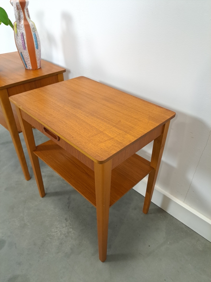 Vintage teak set nachtkastjes uit Zweden