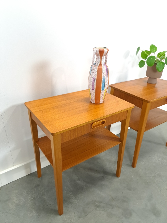 Vintage teak set nachtkastjes uit Zweden