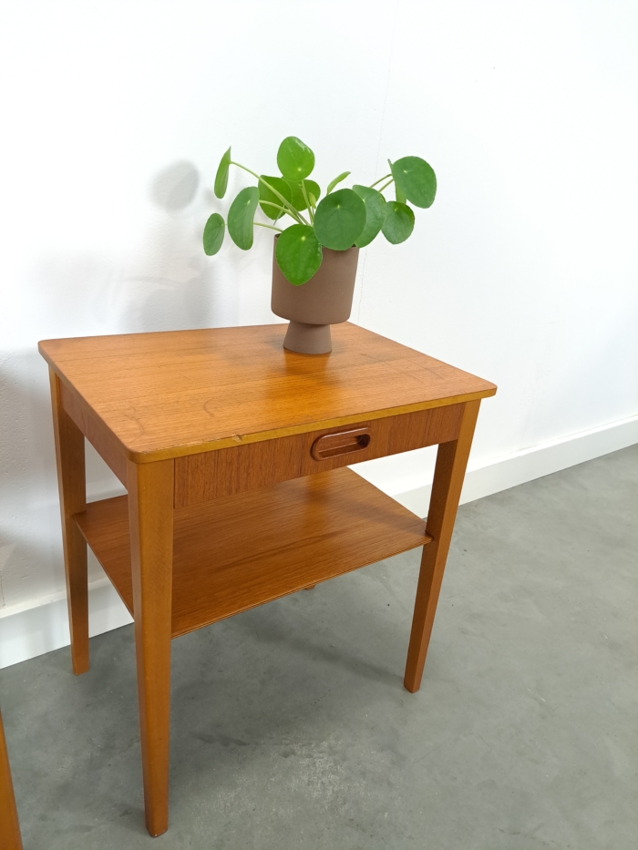 Vintage teak set nachtkastjes uit Zweden
