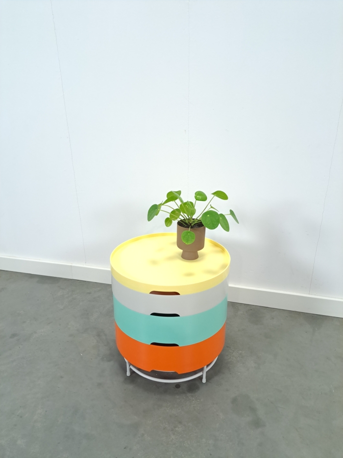 Vintage Ikea PS 2014 gekleurde kunststof opbergtafel Richardson, bijzettafel