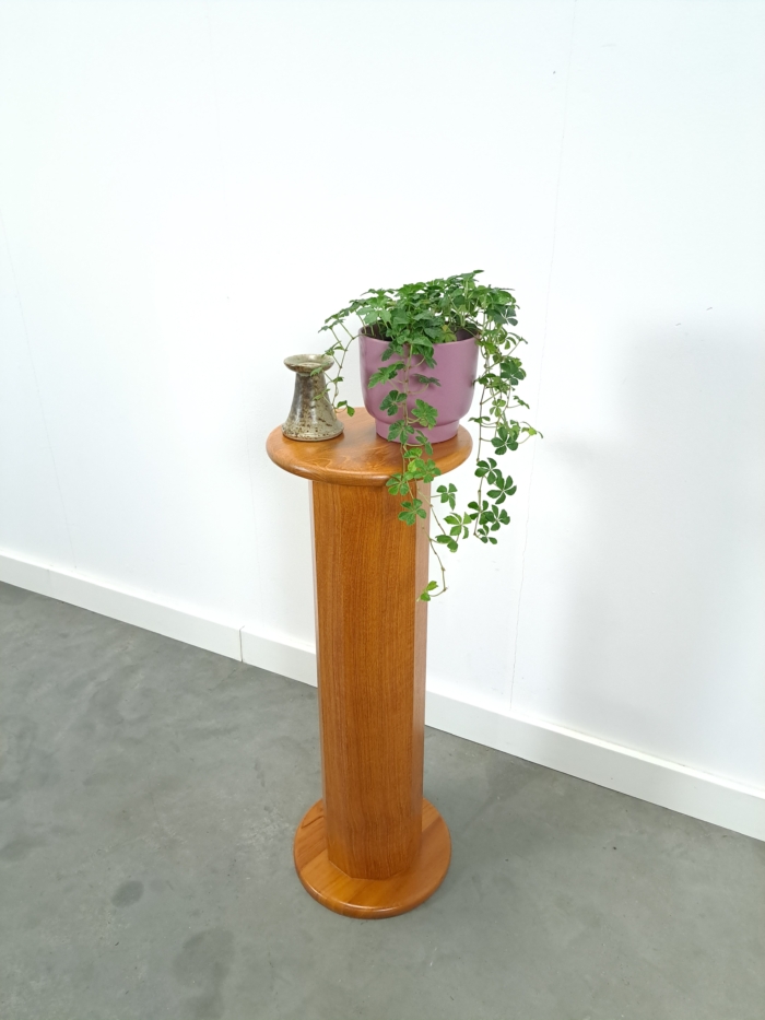 Vintage teakhouten pilaar, planten standaard