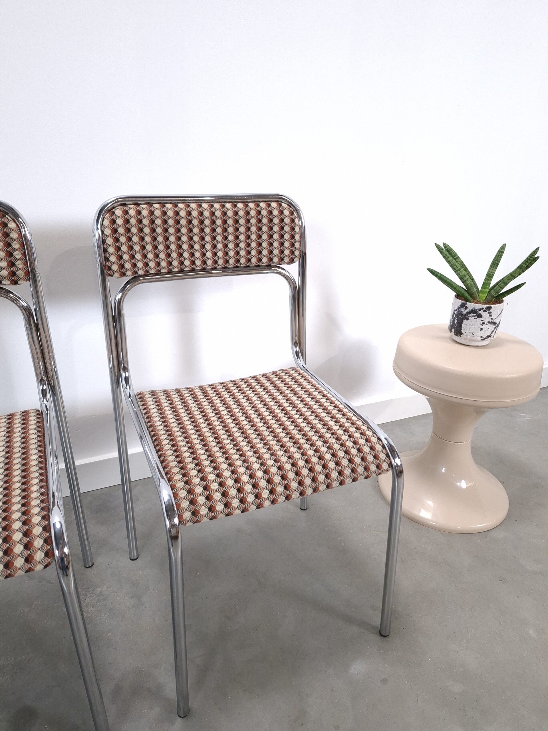 Vintage Space age set 3x Bauhaus chromen buisframe stoelen, eetkamerstoelen