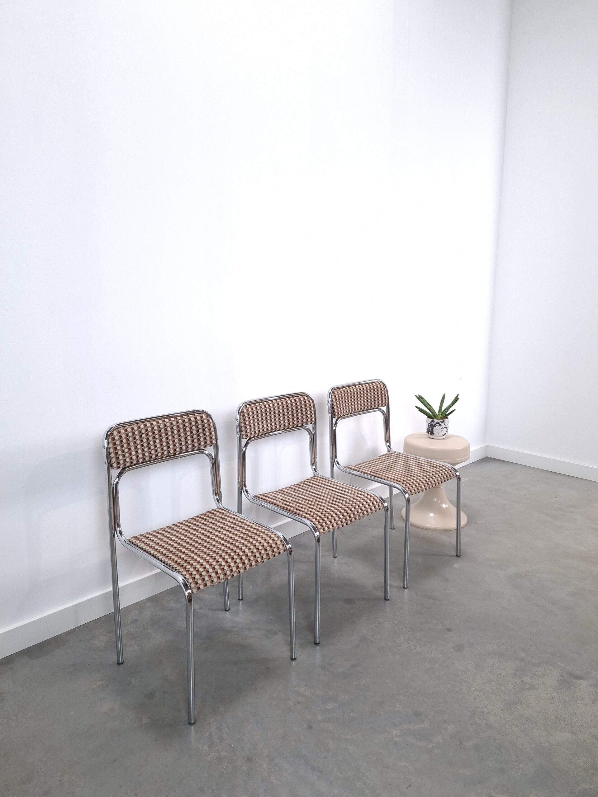Vintage Space age set 3x Bauhaus chromen buisframe stoelen, eetkamerstoelen